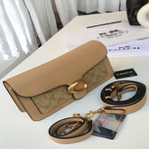 شنطة نسائية من ماركة كوتش COACH